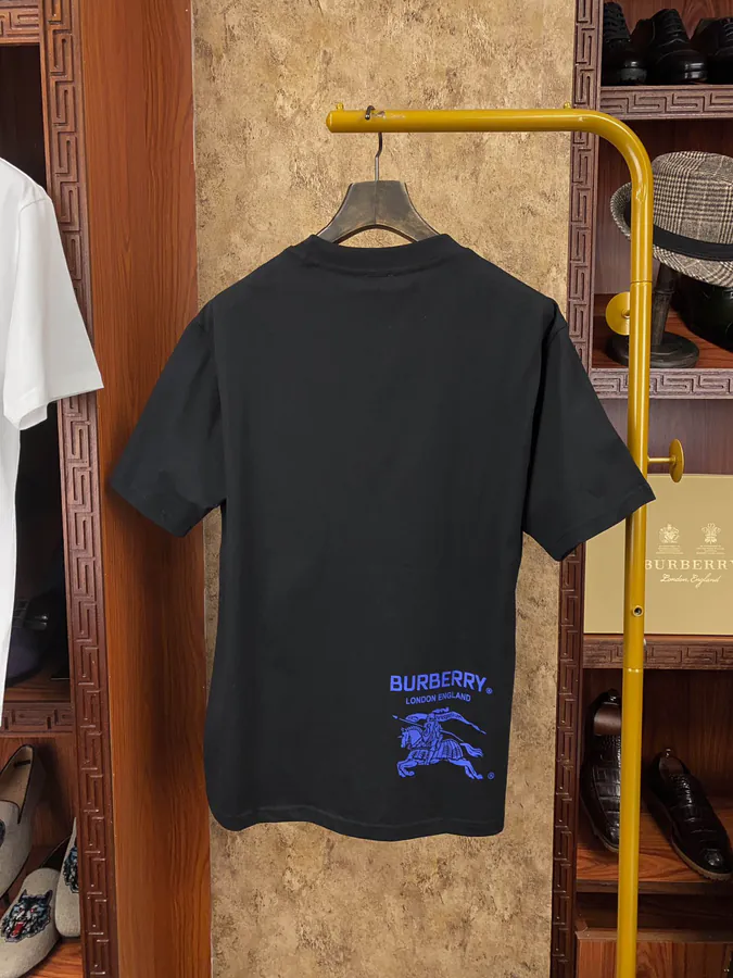 Burberr 2024格纹拼色刺绣短袖 Vintage Style
