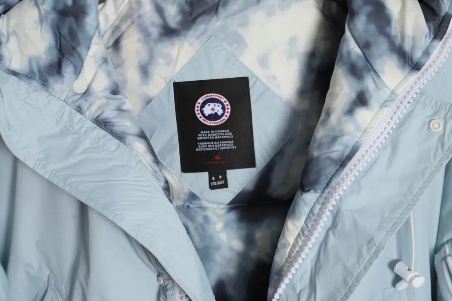 Canada Goose White Label Iceberg Short Flight Down Jacket Unisex