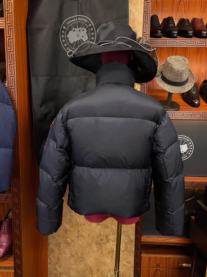 Canada Goose Women's Cypress Short Winter Jacket