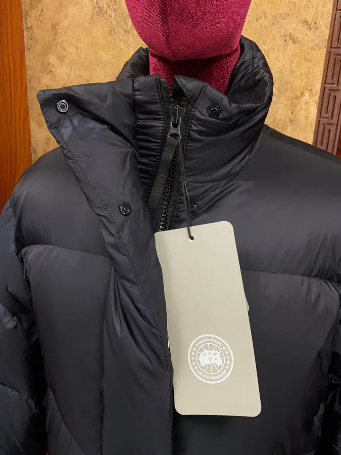 Canada Goose Women's Cypress Short Winter Jacket