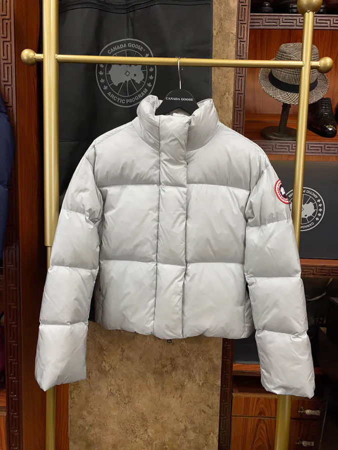 Canada Goose Women's Cypress Short Parka