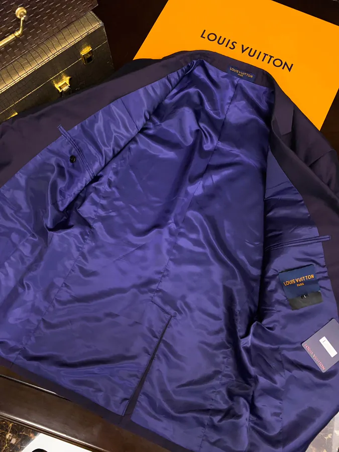 Apparel visual reference image