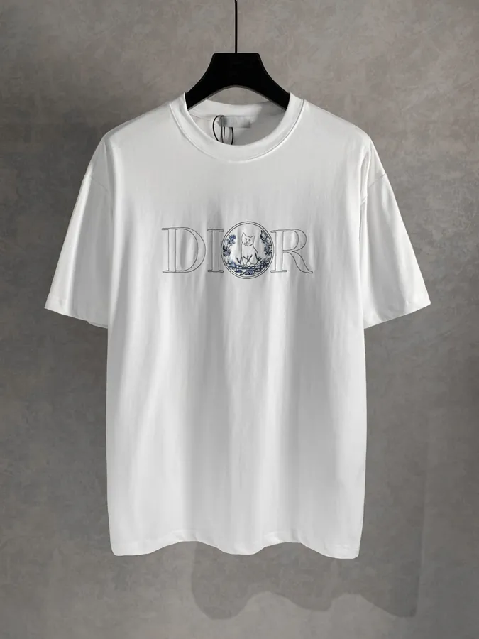 IOR New Collection Small Blue Cat Embroidery T Shirt