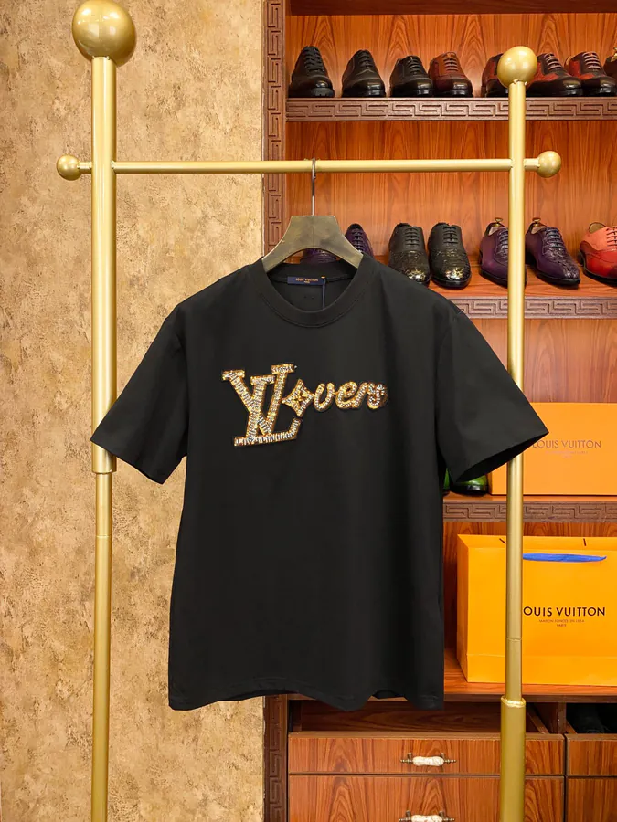 New Arrival! 1V Lucci Stylish and Trendy Unisex Short Sleeve