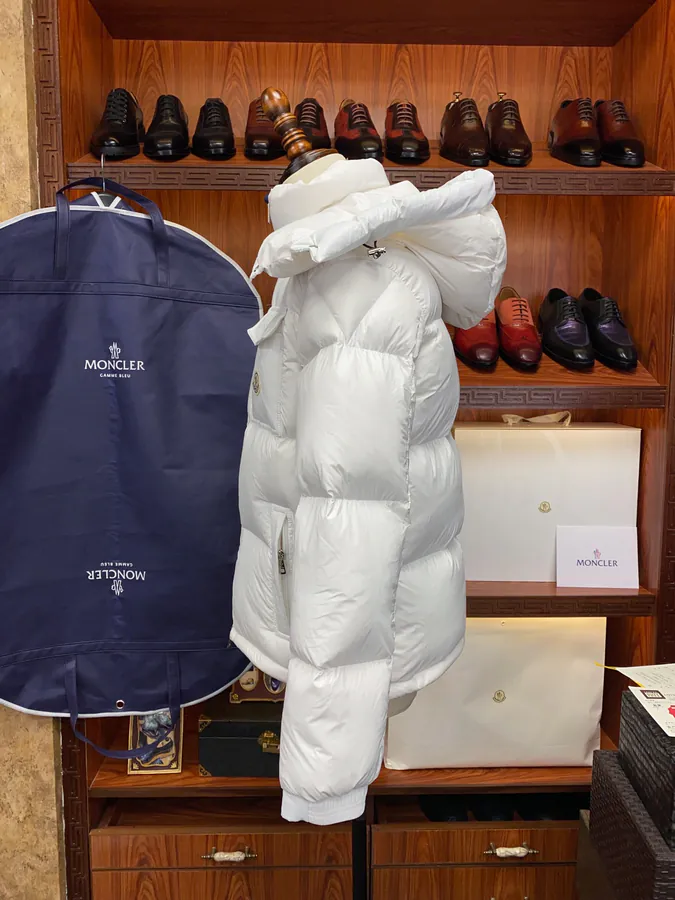 Montbeliard 19FW New Fashion Three Stripe Zippers Down Jacket