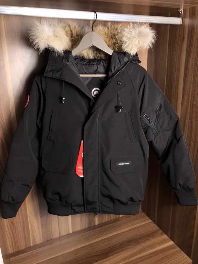 Canada Goose Mens Chilliwack Classic Short Men's Down Jacket