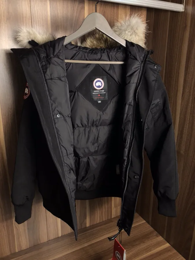 Canada Goose Mens Chilliwack Classic Short Men's Down Jacket
