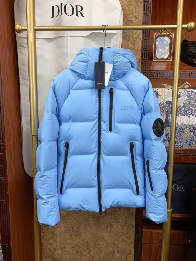 Premium Ski Jacket Collaboration with Di0r, High Quality and Exclusive