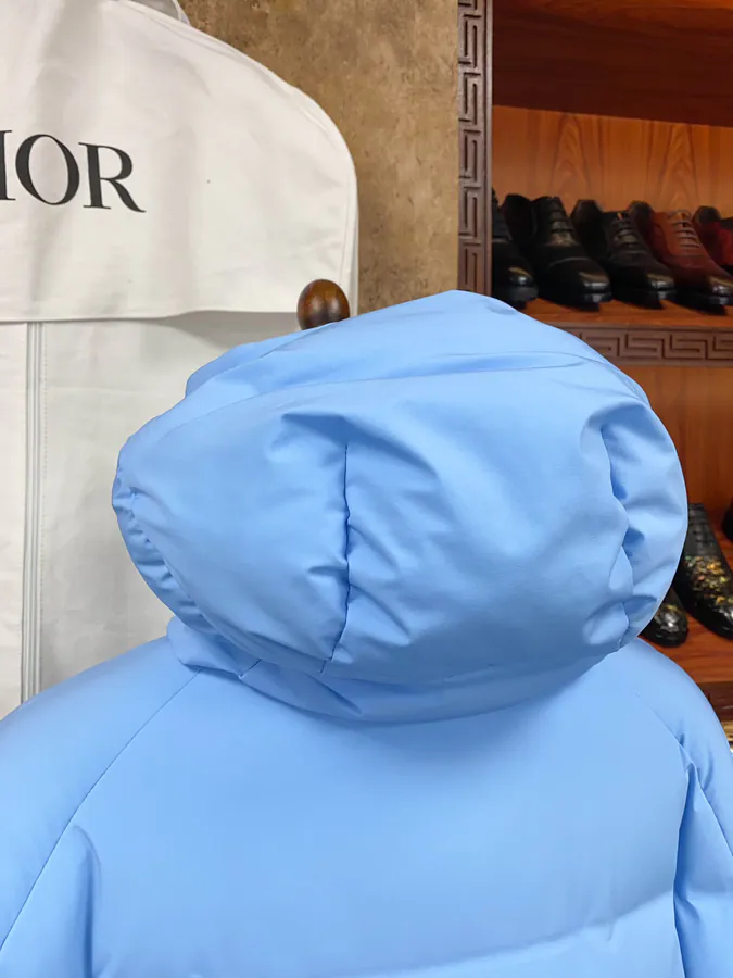 Premium Ski Jacket Collaboration with Di0r, High Quality and Exclusive