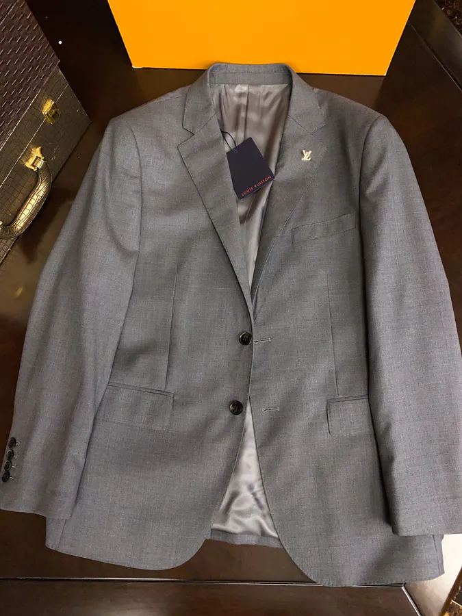 Absolute Luxury Men's Suit Set with Vest and Trousers
