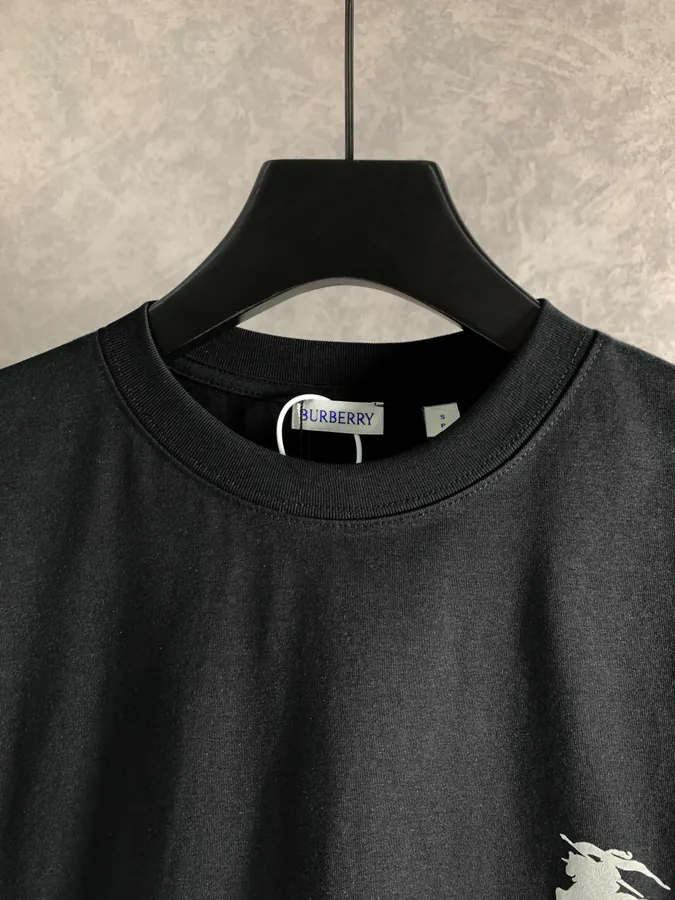Burberry Barbour Faux Fur Round Neck Short Sleeve T Shirt