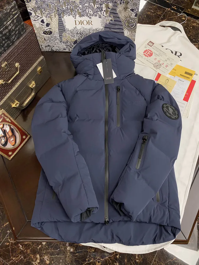 Premium Ski Jacket Collaboration with Di0r, High Quality and Exclusive
