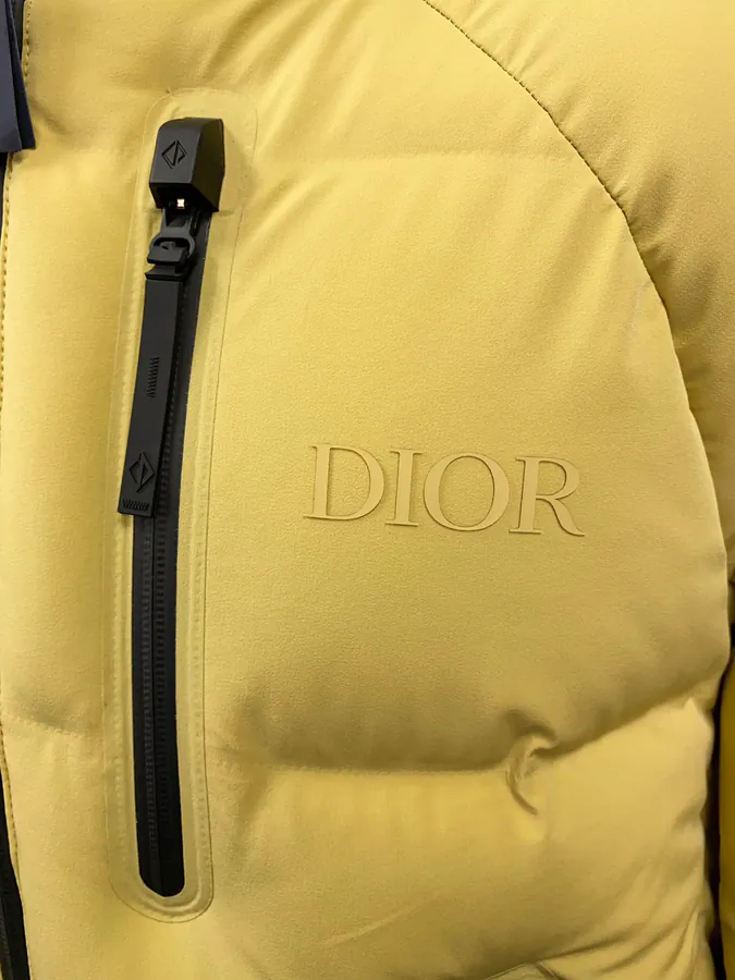 Premium Ski Jacket Collaboration with Di0r, High Quality Waterproof Fabric