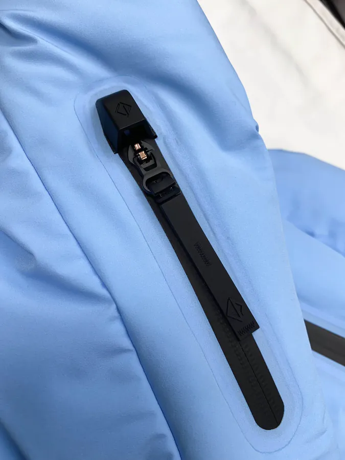 Premium Ski Jacket Collaboration with Di0r, High Quality Craftsmanship
