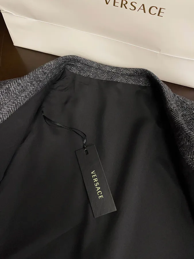 New Arrival! Exclusive VERSACE Luxury Suit