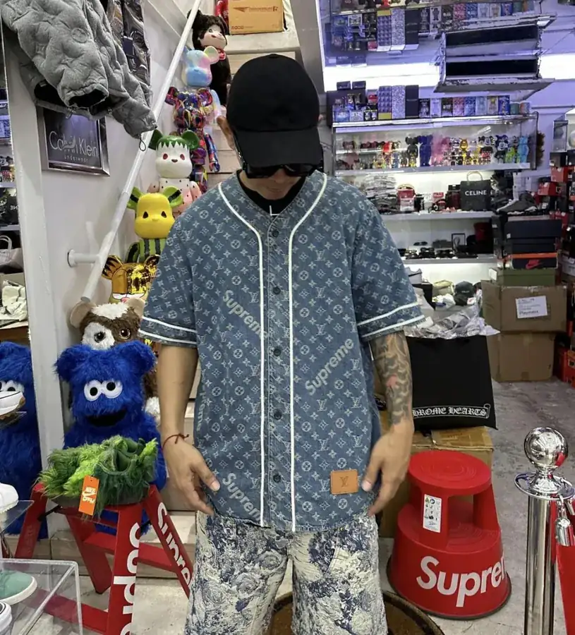Supreme x LV 联名棒球服开衫外套短袖