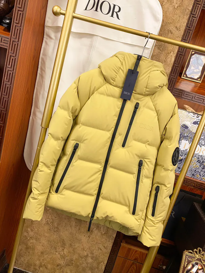 Premium Ski Jacket Collaborative Design with Di0r, 90% Goose Down Fill