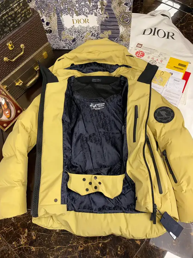 Premium Ski Jacket Collaborative Design with Di0r, 90% Goose Down Fill