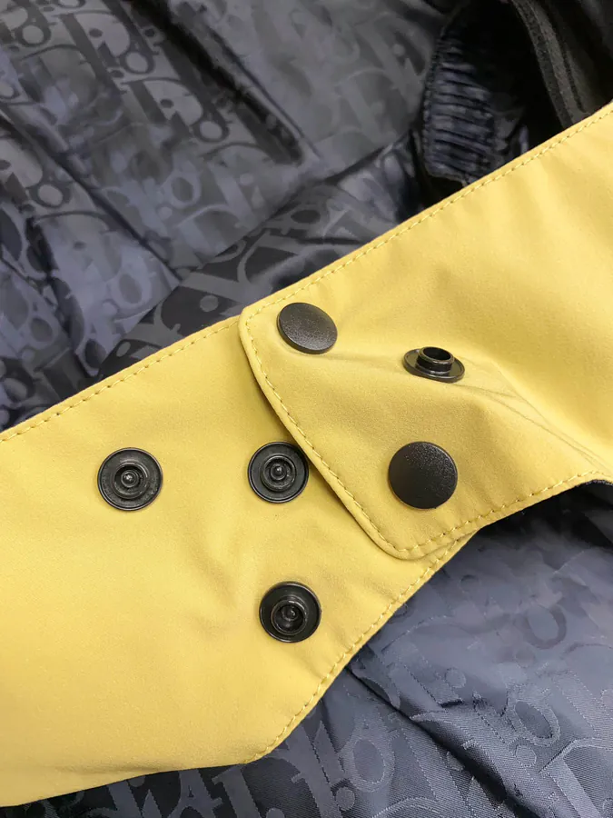 Premium Ski Jacket Collaboration with Di0r, High Quality Waterproof Design