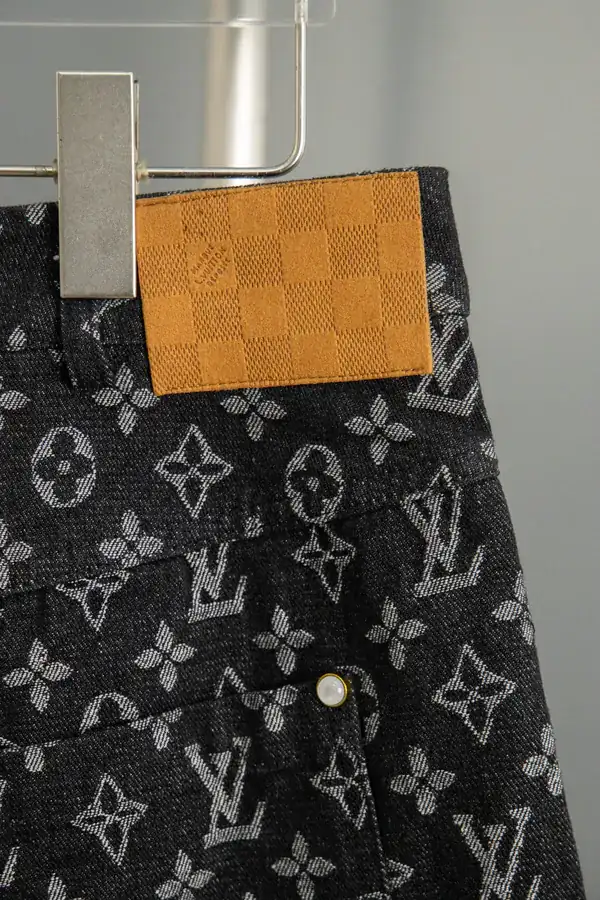 Original 1V Luggage Handle Denim Pants