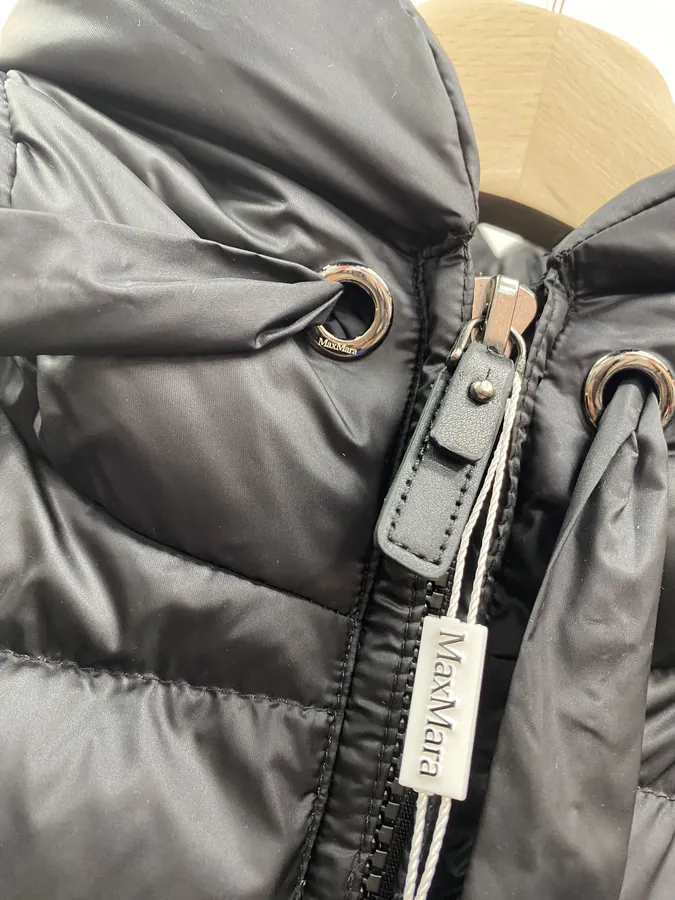 Max Mara Premium Short Down Jacket