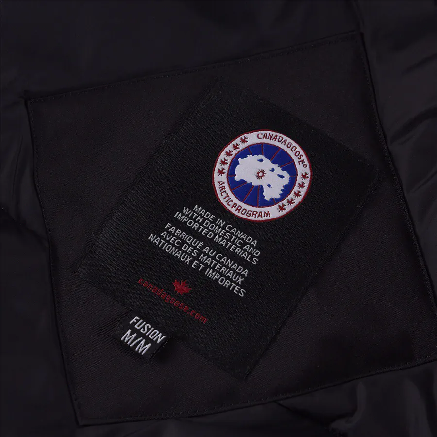 Canada Goose Mens Chilliwack Classic Short Winter Jacket