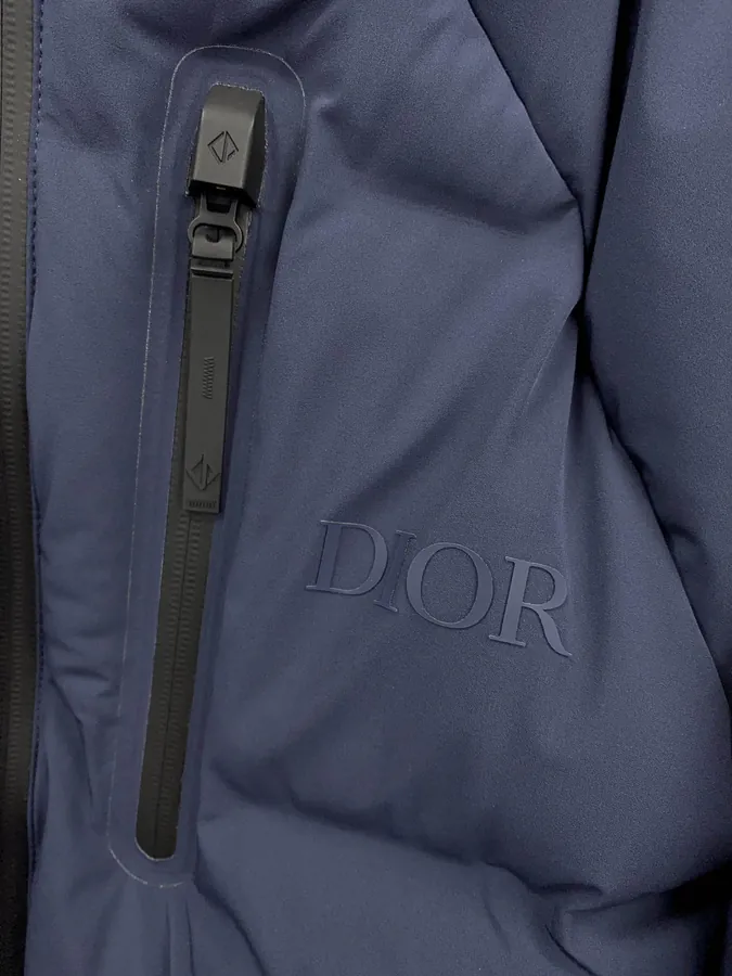 Brand 1360 Premium Ski Jacket with Collaborative Design