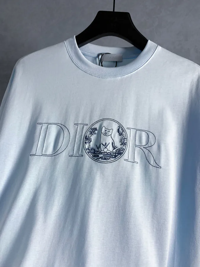 IOR New Collection Blue Cat Embroidery T Shirt, Unisex
