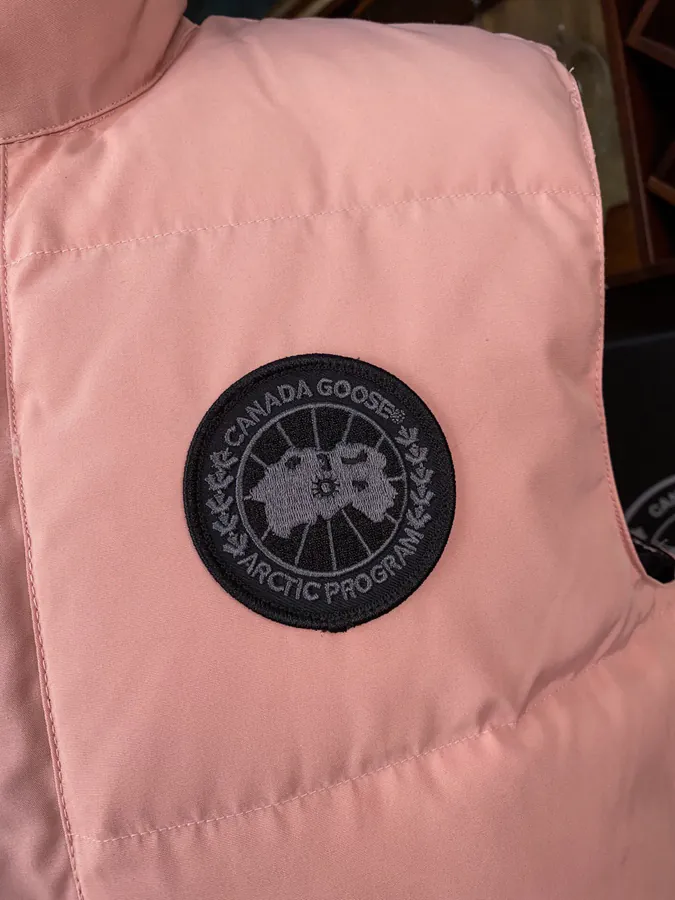 CANADA GOOES Men's & Women's Vest with Packaging Box