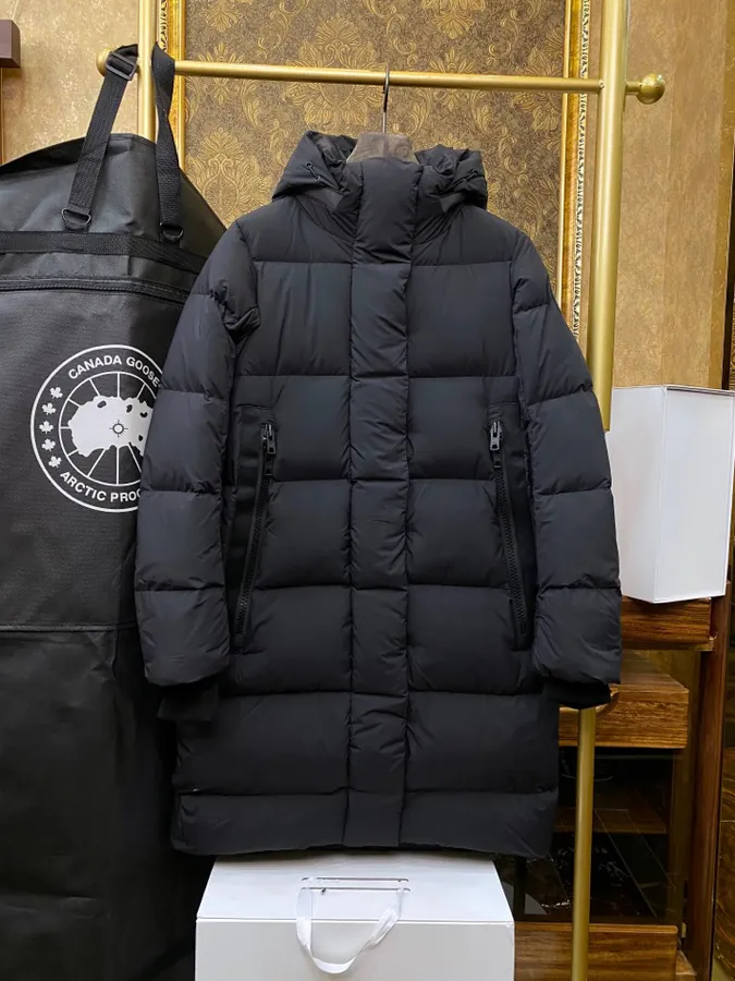 Canada Goose Long Coat Wild Coyote Fur Collar, Premium Quality