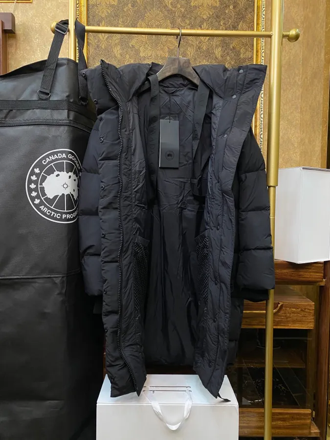 Canada Goose Long Coat Premium Quality, Unisex, Wild Wolf Fur Collar