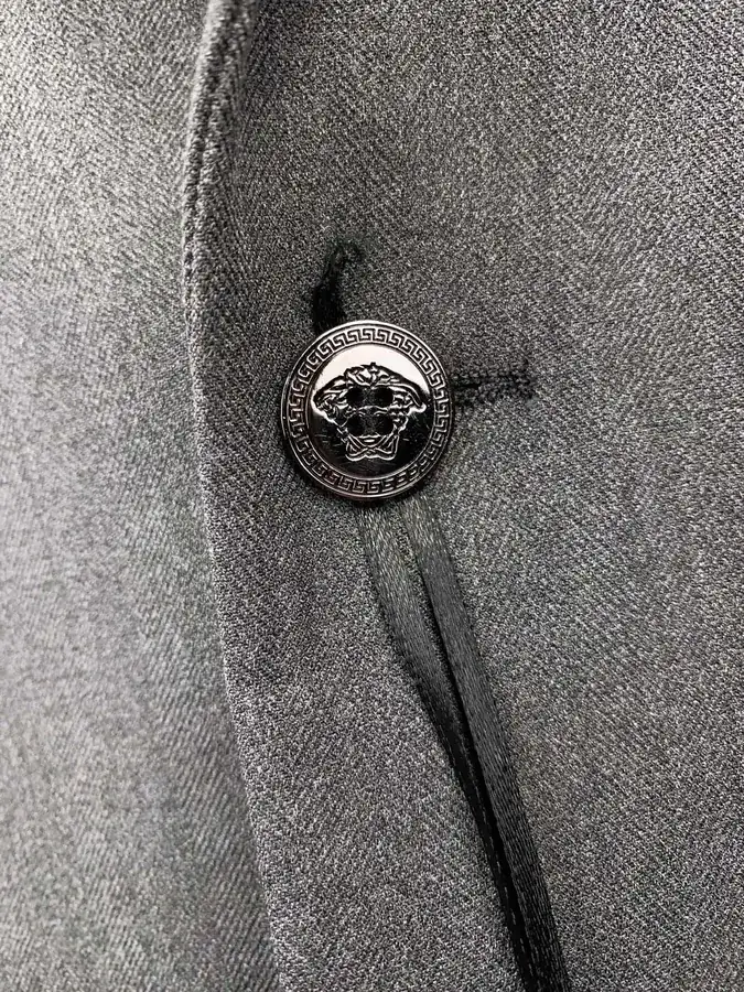 Versace Men's Premium Suit Set Tailored Business and Leisure Wear