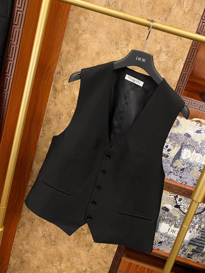 CD DIOR 2024 Fashion Collection Men's Suit Set