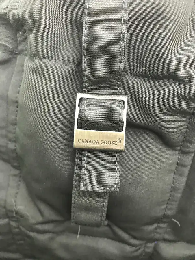 Canada Goose 14款男女同款羽绒服 95%白鸭绒