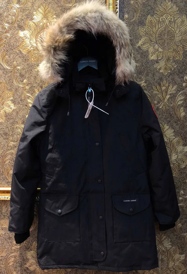 Canada Goose Womens Trillium Parka Classic Long Women's Down Jacket