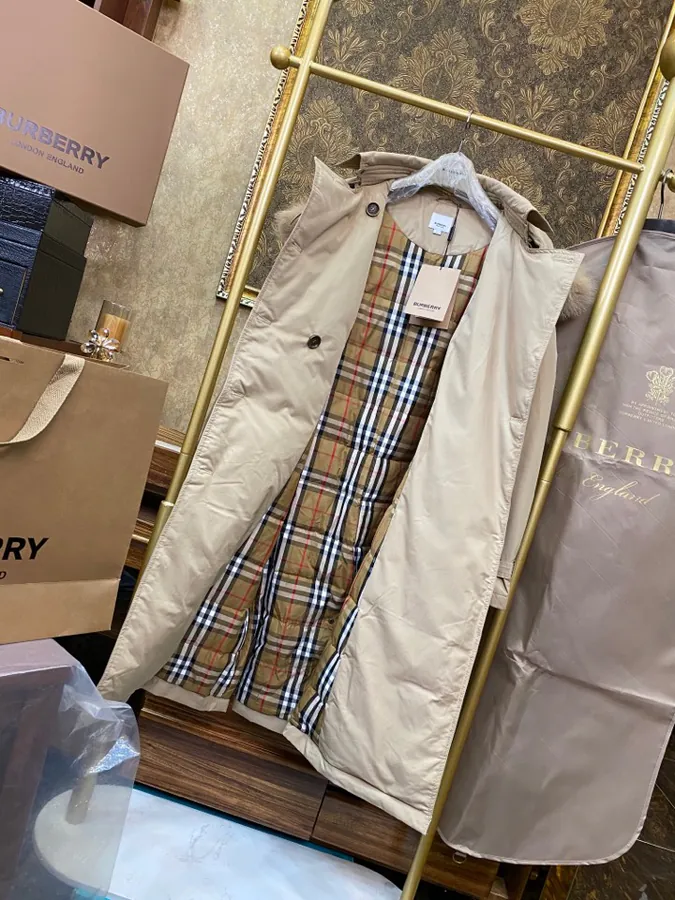 Burberry Long Women's Winter Down Jacket with Original Packaging