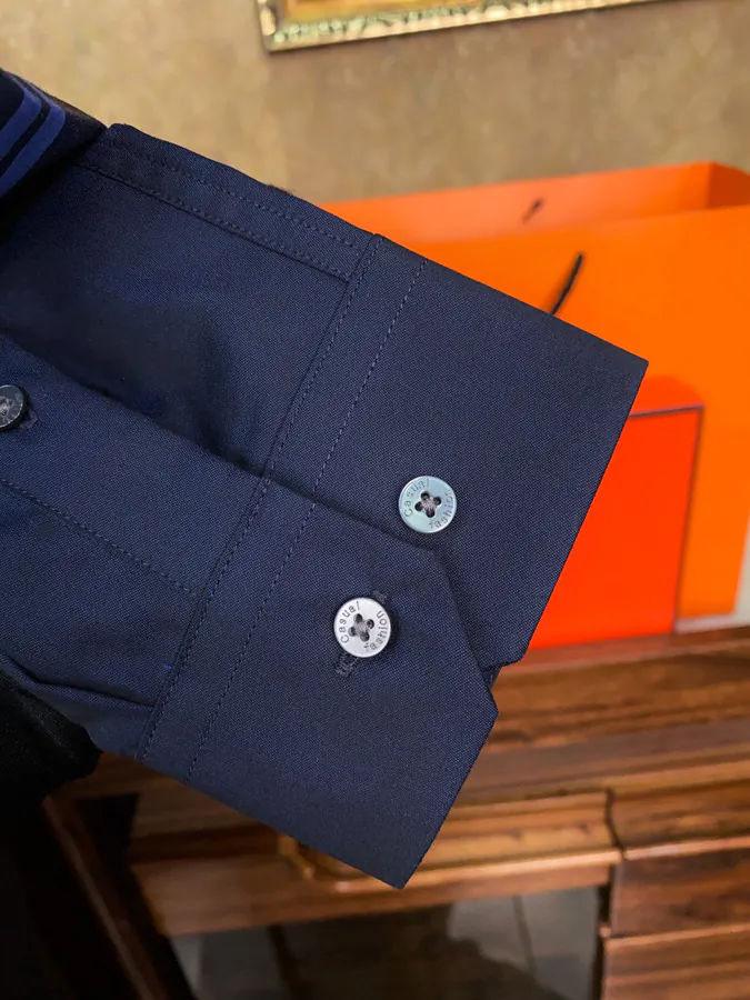Hermès Men's Shirt Premium Fabric, Anti Fold and Iron Free
