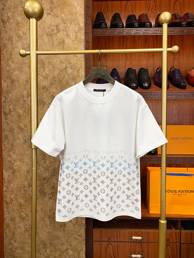 New Arrival! 1V Lucci Stylish and Trendy Unisex Short Sleeve