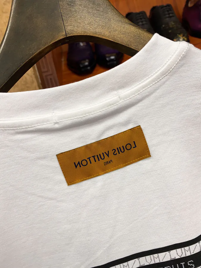 New Arrival! Premium Version 1V Luggage Brand Unisex Short Sleeve