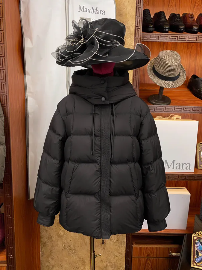 MaxMara Longline Down Coat with Hood Premium Quality