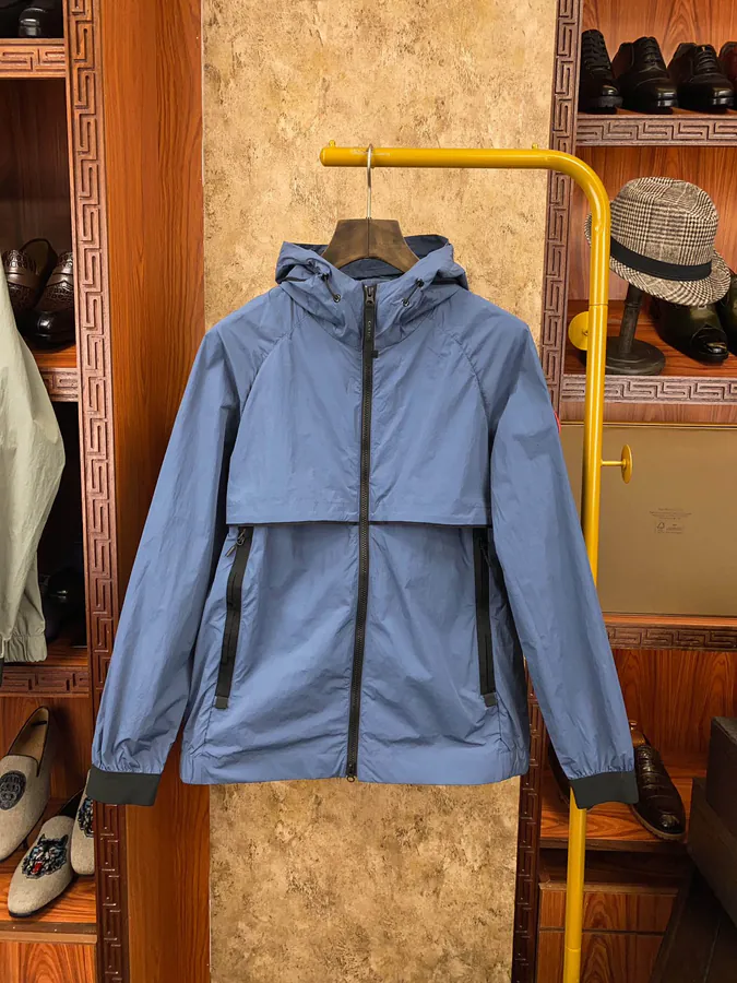 ARC TERYX Lightweight Urban Outdoor Hoodie