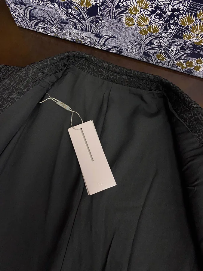 New Arrival! CD Dior Premium Suit