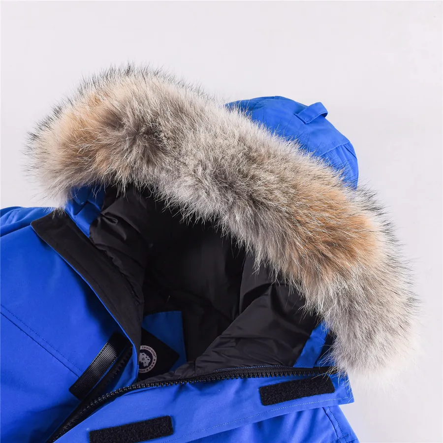 Canada Goose 13款男女同款羽绒服 95%白鸭绒
