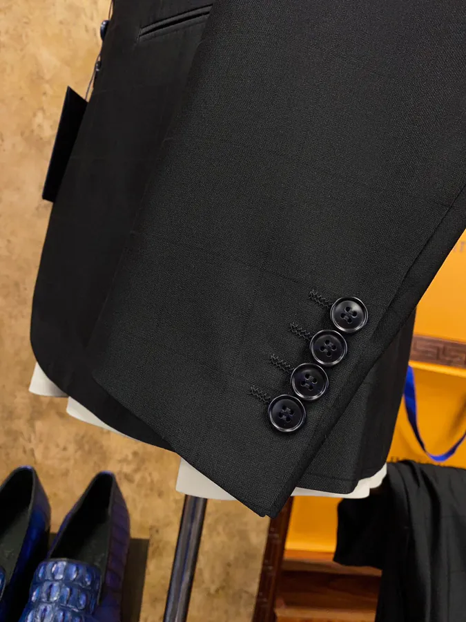 Apparel visual reference image