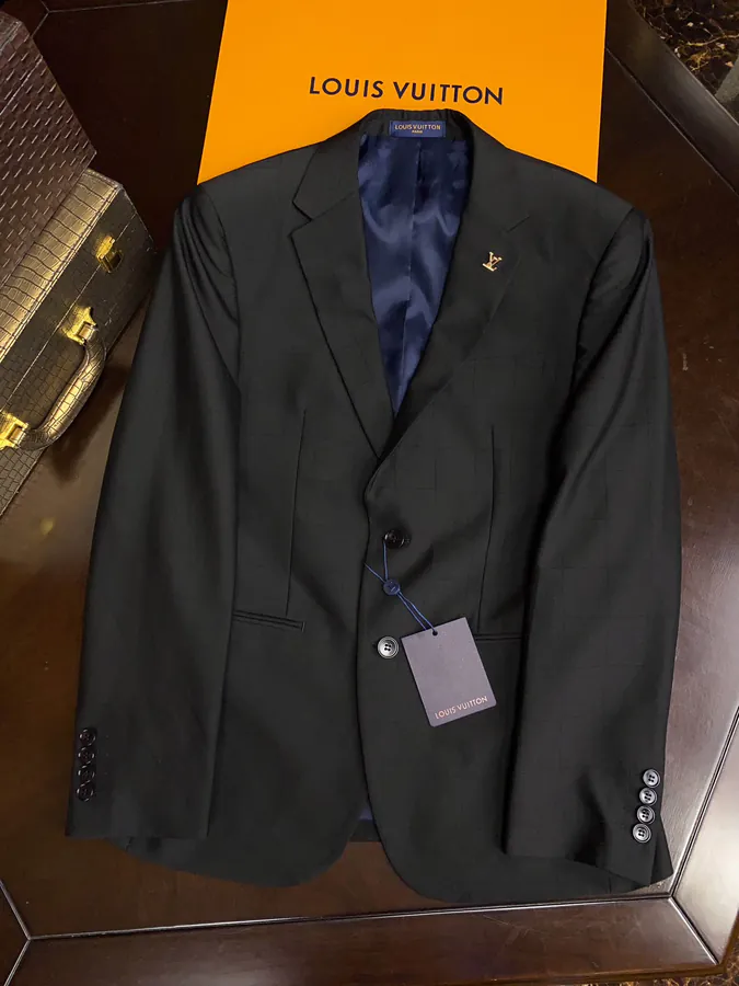 Apparel visual reference image