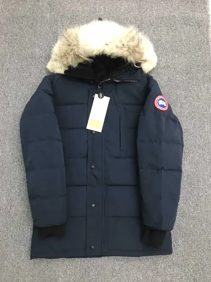 Canada Goose 14款男女同款羽绒服 狼毛毛领, 防风防水防尘抗邹面料