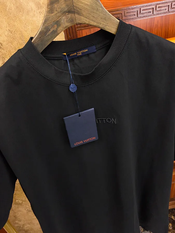 1V Luggage Brand Stylish Short Sleeve for Men and Women
