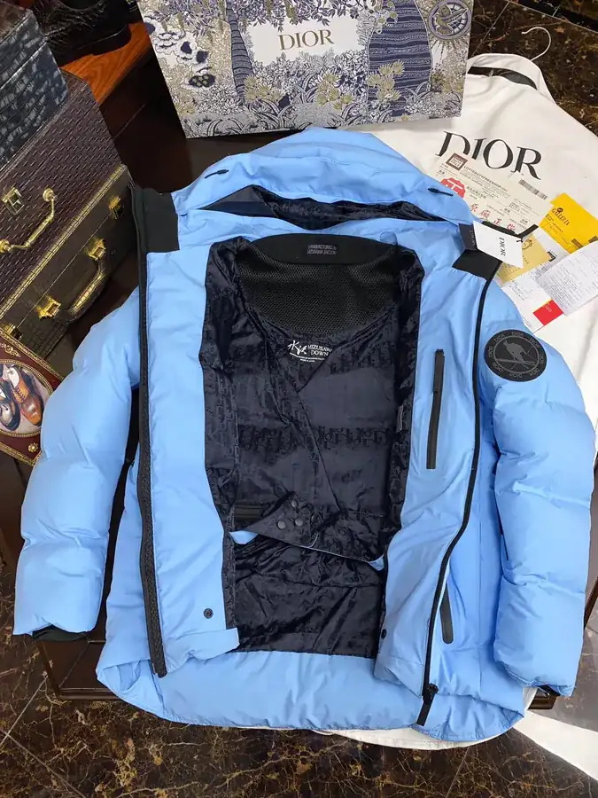 Premium Ski Jacket Collaboration with Di0r, High Quality Craftsmanship