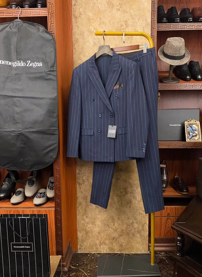 Ermenegildo Zegna Exclusive Gentleman's Suit Set