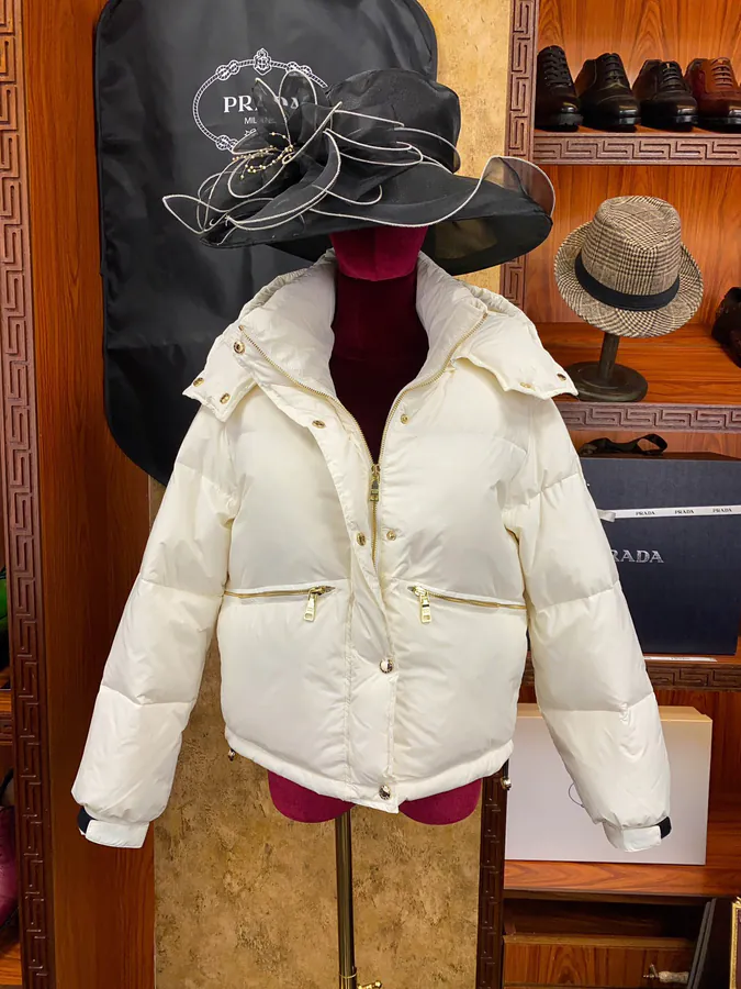 PRAD@ Ladies Short Hooded Jacket